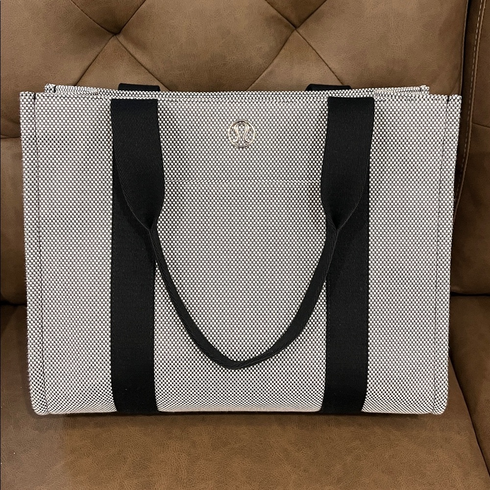 Lululemon Black Two-Tone Tote Bag